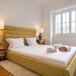Magnificent 4bdr In By Lovelystay * Lisboa