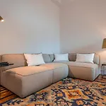 Magnificent 4bdr In By Lovelystay Lisboa