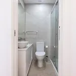 Διαμέρισμα Magnificent 4bdr In By Lovelystay